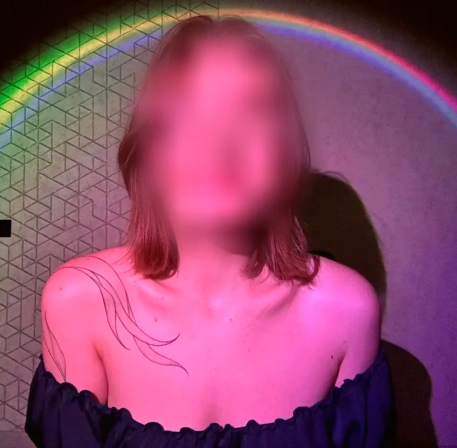 Lucy, 21