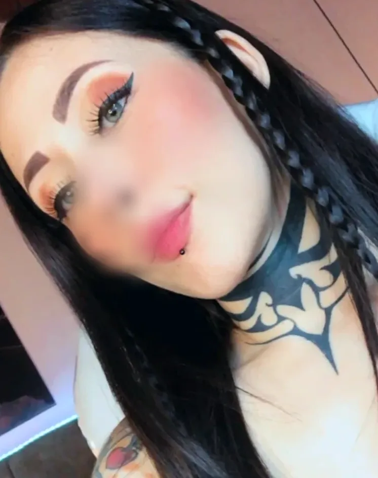 Maya, 26