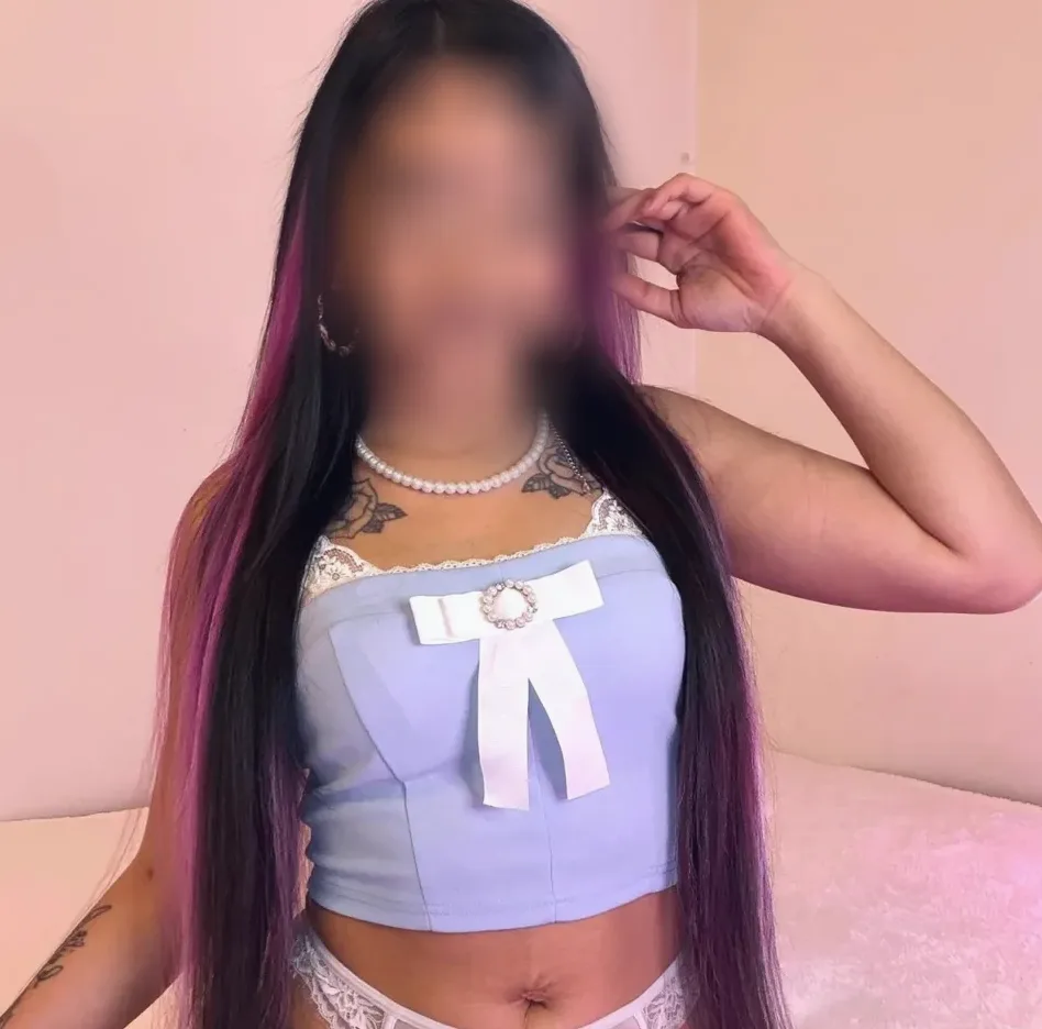 Michelle, 28